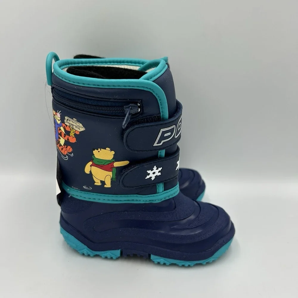 Vintage Winnie The Pooh Snow Boots‎ New Old Stock Size 6 Toddler Flaw